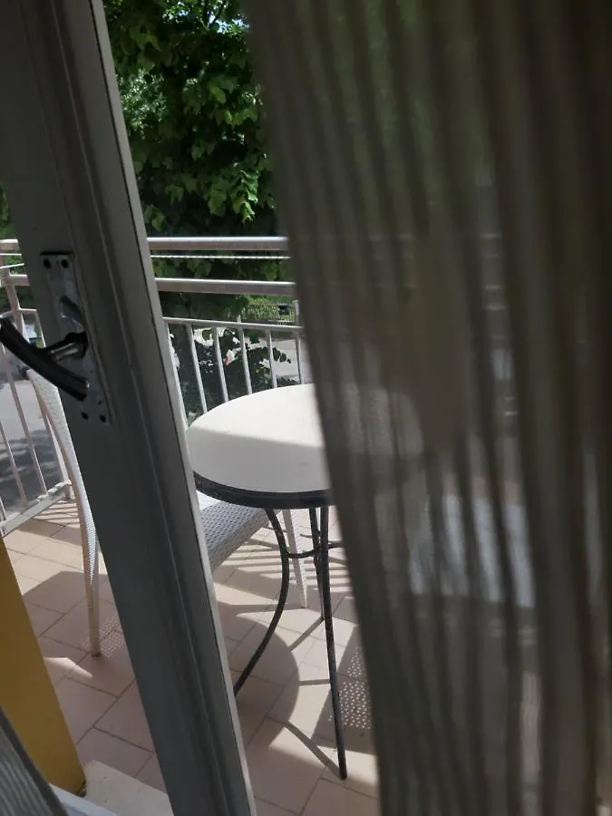 Albergo Majorca Римини 0*,